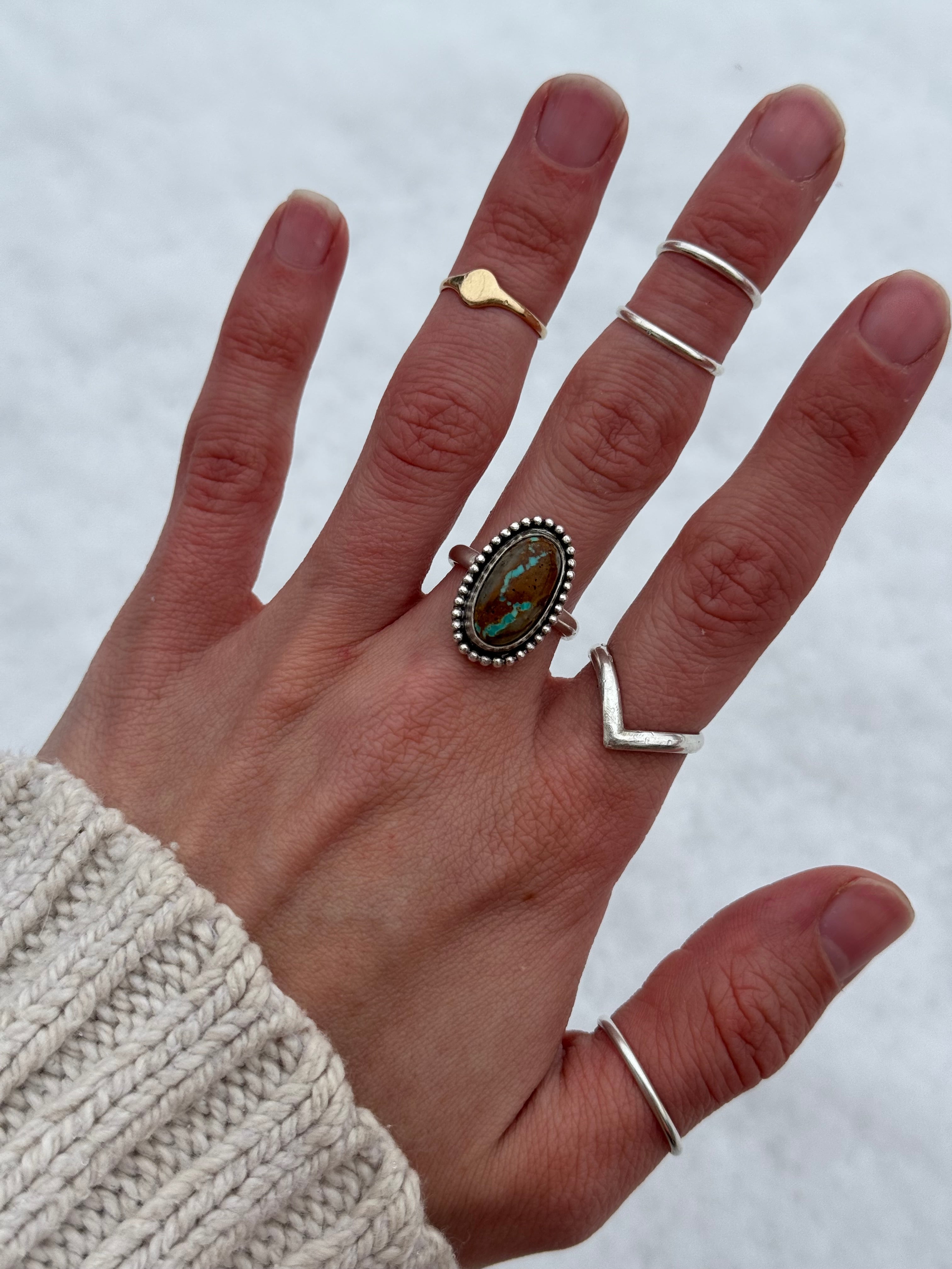 Kingman Ribbon Turquoise Ring