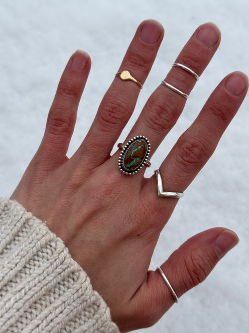 Kingman Ribbon Turquoise Ring